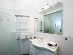 Karoly Corner Residences