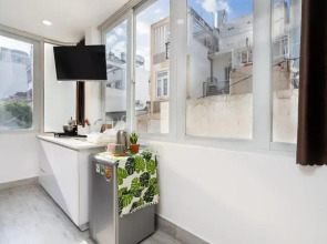 Ekomo Home 102 - Central Saigon