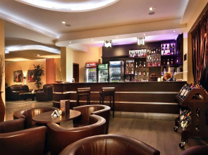 City Avenue Hotel by HMG