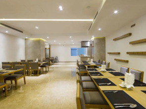 Rosaka Nha Trang Hotel