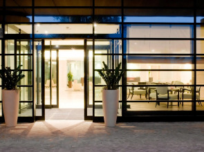 Starhotels Grand Milan