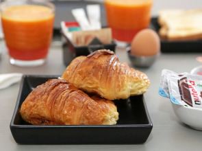 Houspitality Nero B&B