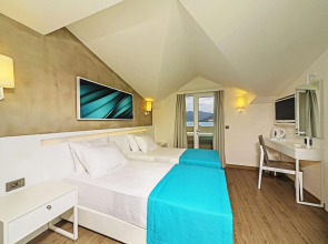 Poseidon Hotel - Adults Only