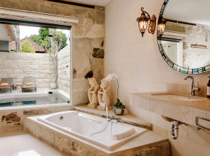 Alindra Villas & Spa