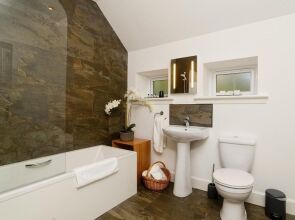 Elderburn Luxury Lodges