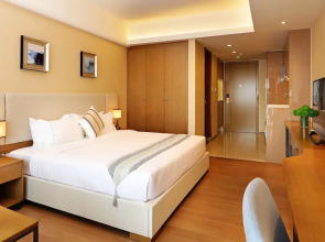 Yuwa Serviced ApartHotel