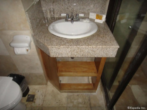 City Suites Ramos Tower