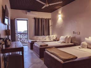 Smiles Stone Town Hotel