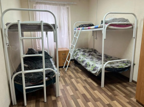 Local Hostel (Локал Хостел)