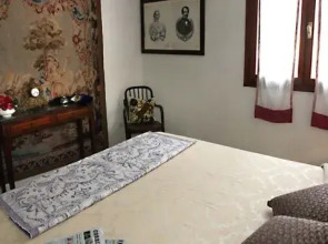 Palazzo Contarini Della Porta Di Ferro