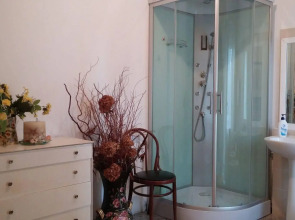 Venice Treviso Airport Bed