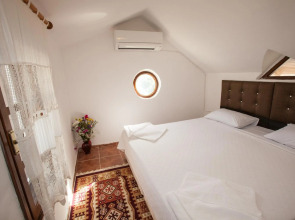 Papermoon Hotel & Apartments