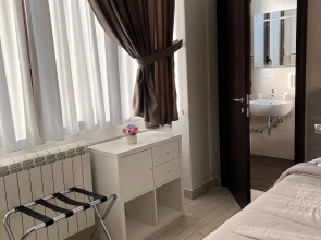 Suite 39 Guest House