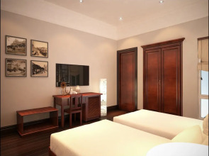 Hanoi Louis Hotel