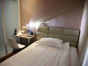 Shanghai Fish Inn Bund