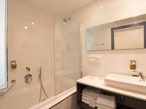 db Seabank Resort and Spa