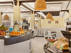 Al Hamra Village Hotel