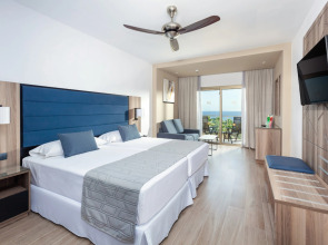 Hotel Riu Palace Oasis