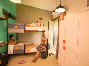 Spin Designer Hostel