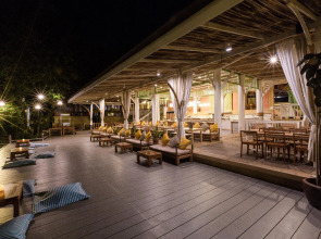 Ma Doo Bua Phuket (มาดูบัวภูเก็ต)