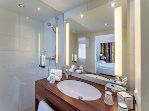 Отель Plaza Premium Wien