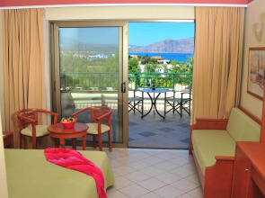 Hydramis Palace Beach Resort