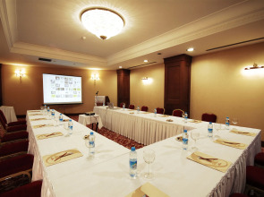 Taksim Metropark Hotel