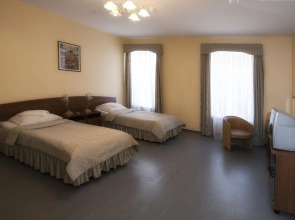 Отель Инжэкон 