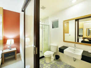 Ratana Apart-Hotel at Rassada