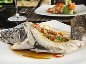 Khaolak Wanaburee Resort