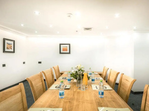 Jerusalem Gate Hotel