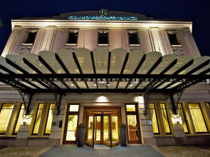 Grand Visconti Palace