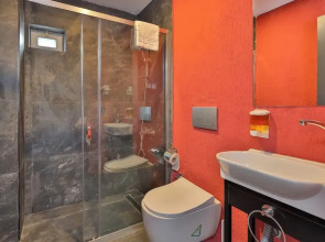 Wolf Of The City Hotel & Spa