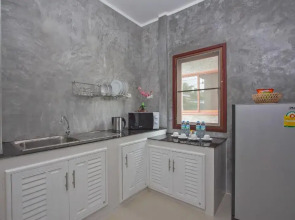 Maikhao Home Garden Bungalow