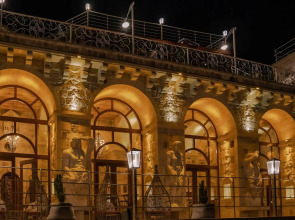 Elika Cave Suites & Spa