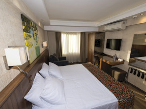 BGuest Hotel & Residence