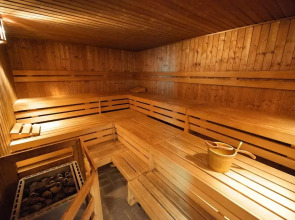 Good Morning + Berlin City East