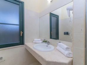 2 Ala Birdi Cottage 150m From The Beach