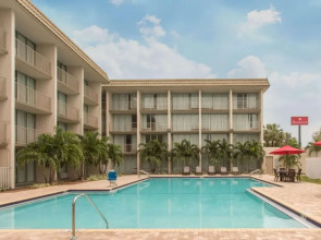 Ramada by Wyndham Hialeah/Miami Airport North