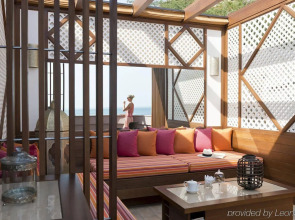 Tiara Miramar Beach Resort