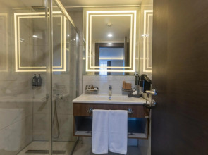 The Nowness Luxury Hotel & Spa (Adults Only 16+)