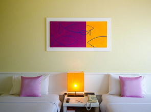 Tongtara Riverview Hotel