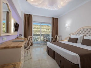 Rodos Palladium Leisure & Wellness