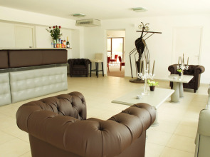 Adonis Aix en Provence