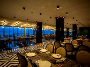 Del Lago Luxury Hotel By Saracoglu