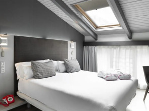 Petit Palace Plaza España