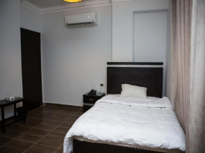 Hayat Pyramids View Hotel