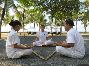 Отель Candi Beach Resort and Spa