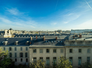 The People Paris Marais