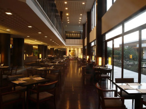 Baiyun Lakeside Hotel